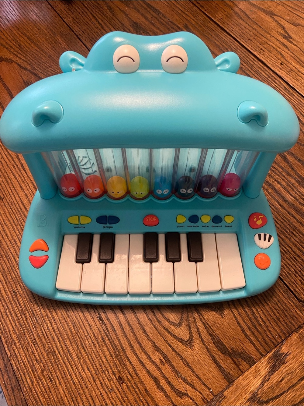 B. toys Hippo Piano